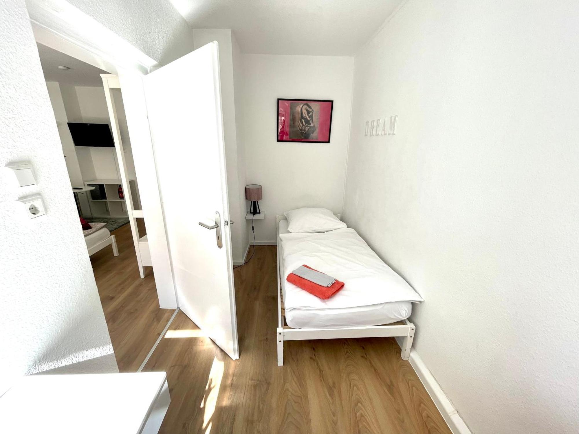 Messeapartment An Der Altstadtmauer Nuremberg Bagian luar foto