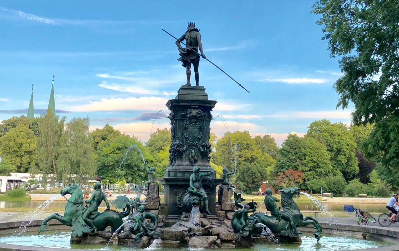 Messeapartment An Der Altstadtmauer Nuremberg Bagian luar foto